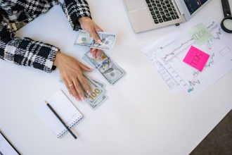 From Startup to Scale: How ICN Holding Supports Emerging Funds in Building Sustainable Operations